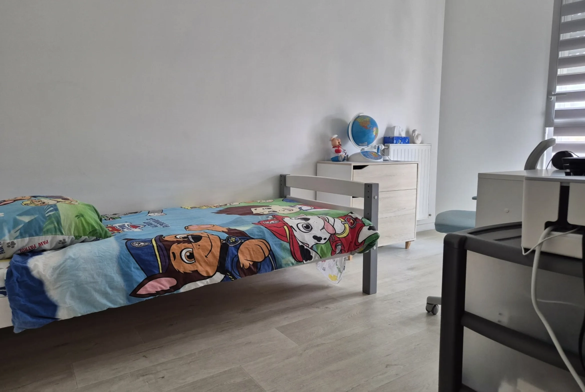 Bel appartement 4 pièces avec terrasse à Montlhéry - résidence sécurisée 