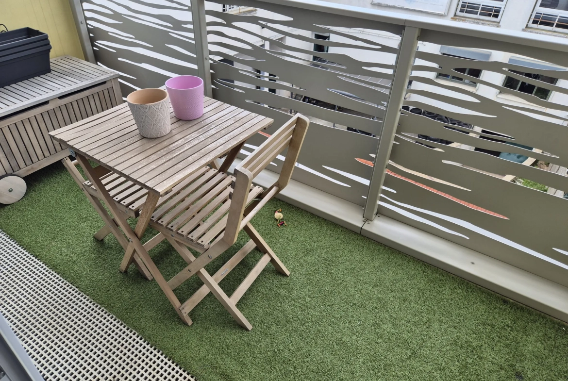 Bel appartement 4 pièces avec terrasse à Montlhéry - résidence sécurisée 