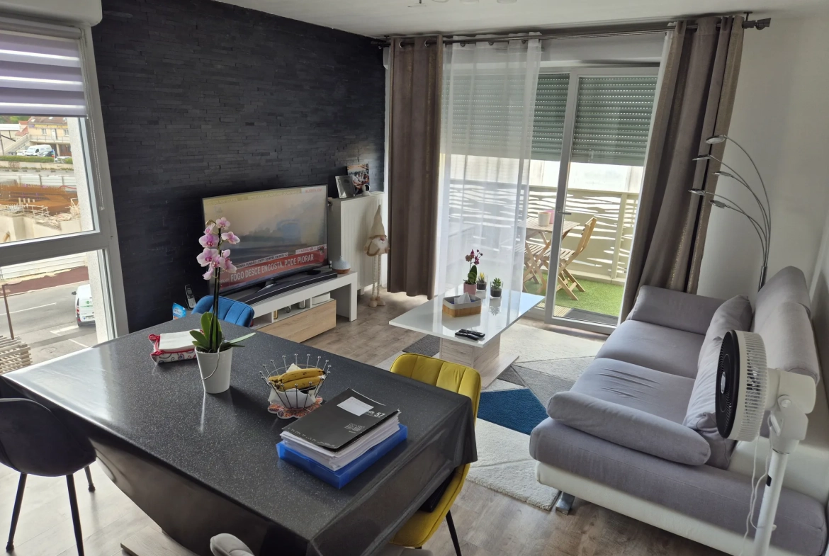 Bel appartement 4 pièces avec terrasse à Montlhéry - résidence sécurisée 