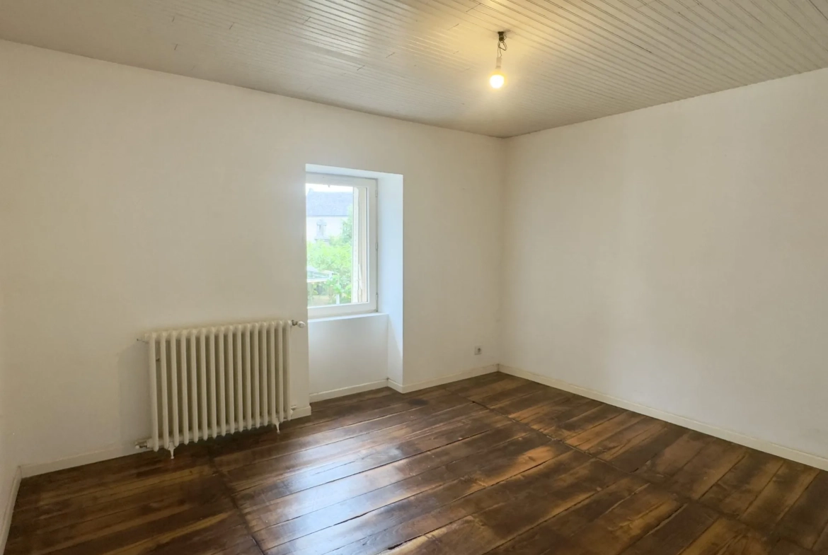 Maison de village avec jardin à Lagarde-Marc-la-Tour - 3 chambres, rénovée 
