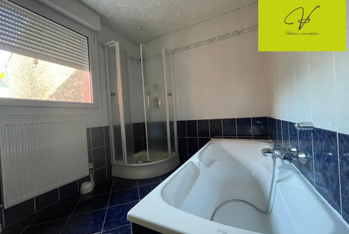 Belle maison de 170 m² à Laneuveville-Les-Lorquin avec deux habitations 