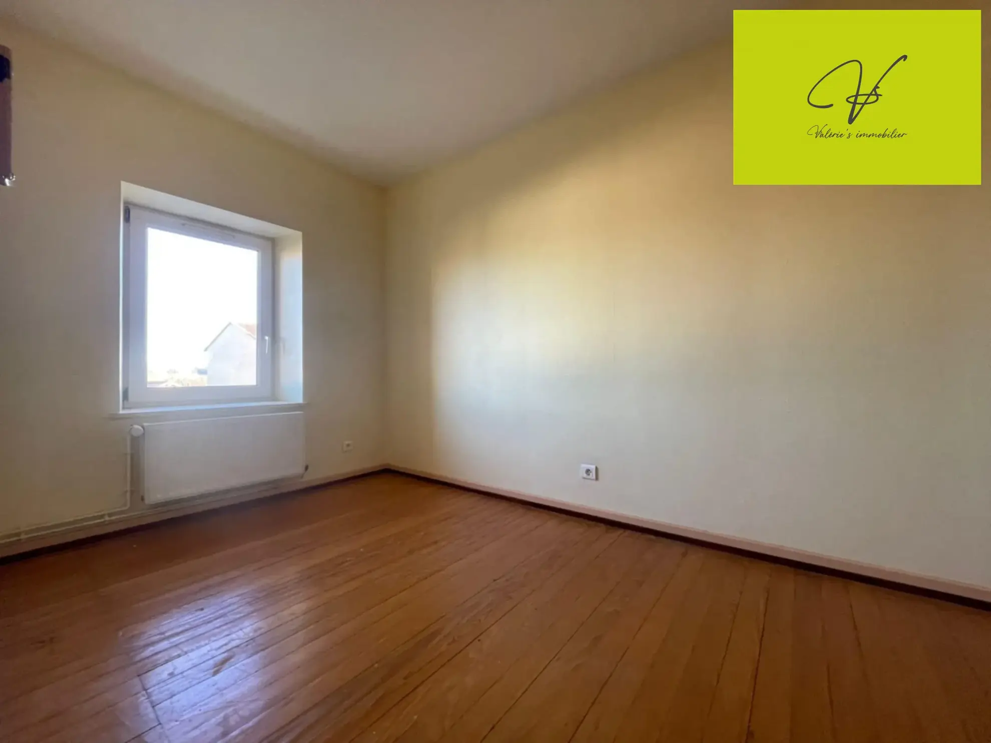 Belle maison de 170 m² à Laneuveville-Les-Lorquin avec deux habitations 