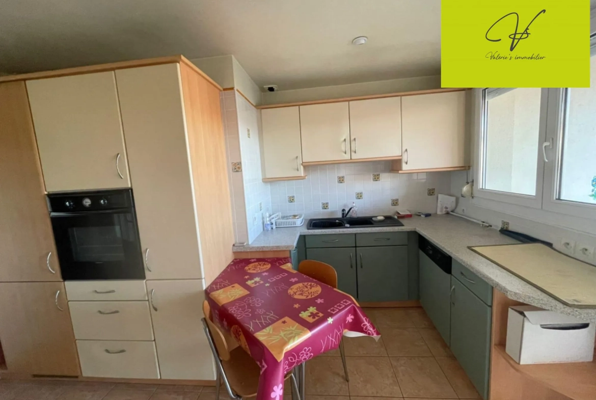 Belle maison de 170 m² à Laneuveville-Les-Lorquin avec deux habitations 