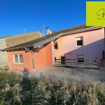 Belle maison de 170 m² à Laneuveville-Les-Lorquin avec deux habitations