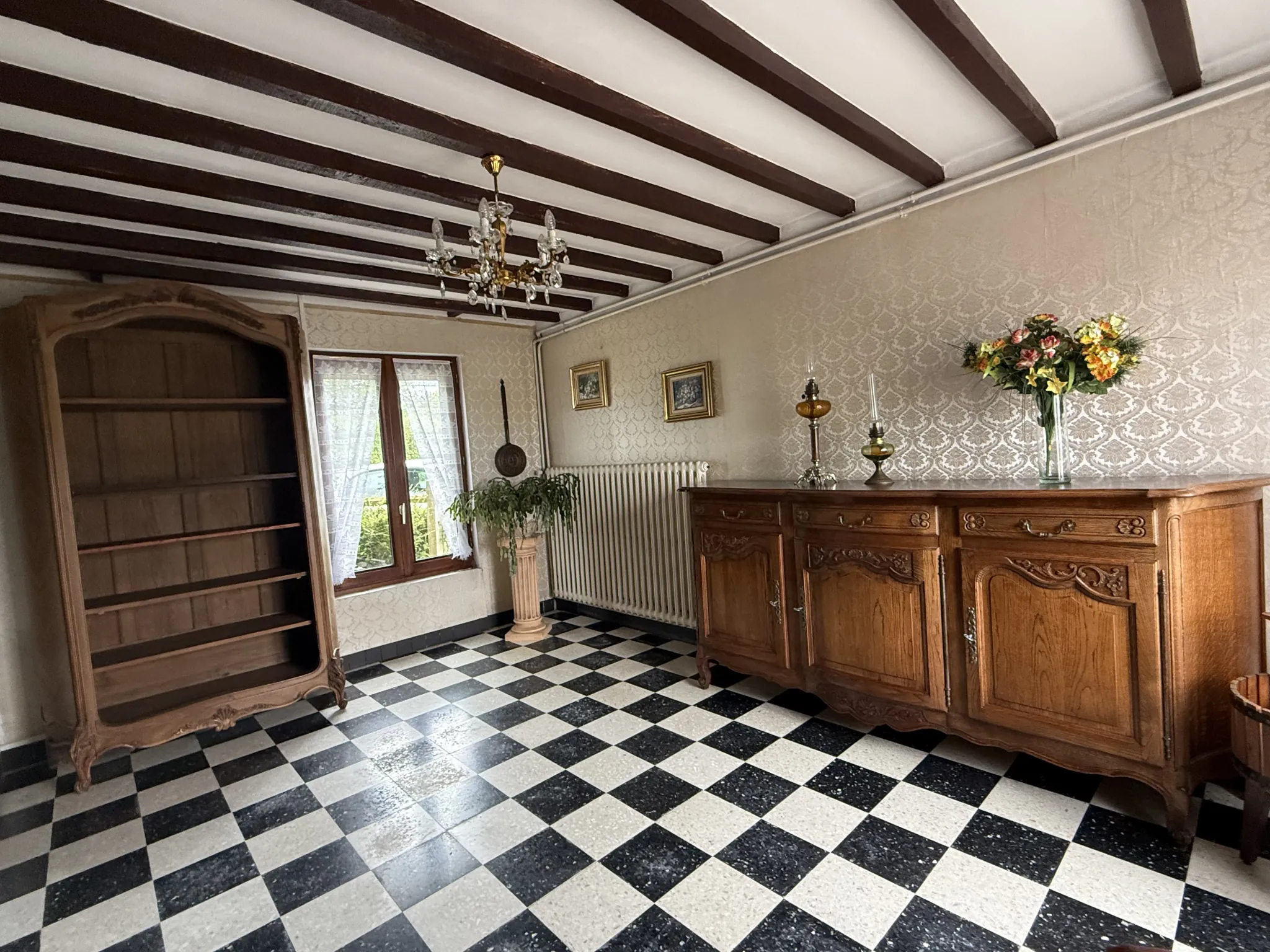Maison familiale à vendre avec grand terrain près de Livarot Pays d'Auge 
