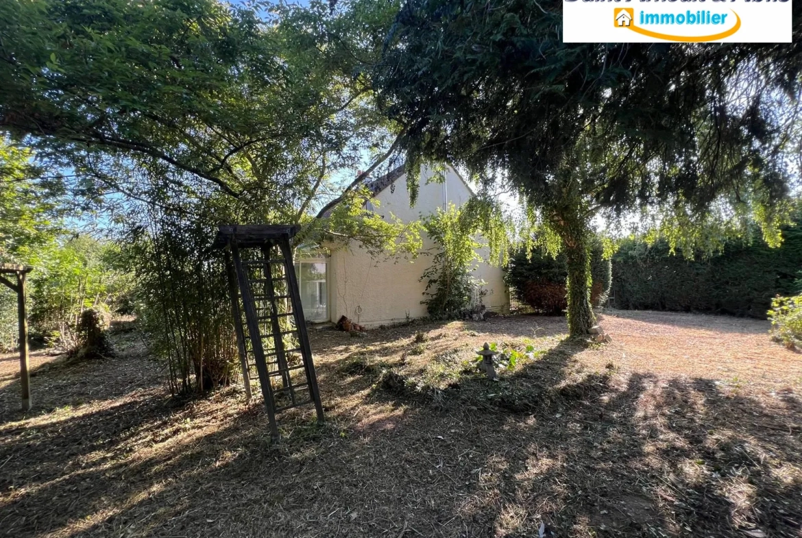 Maison à rénover avec grand terrain à Boinville-le-Gaillard 78660 