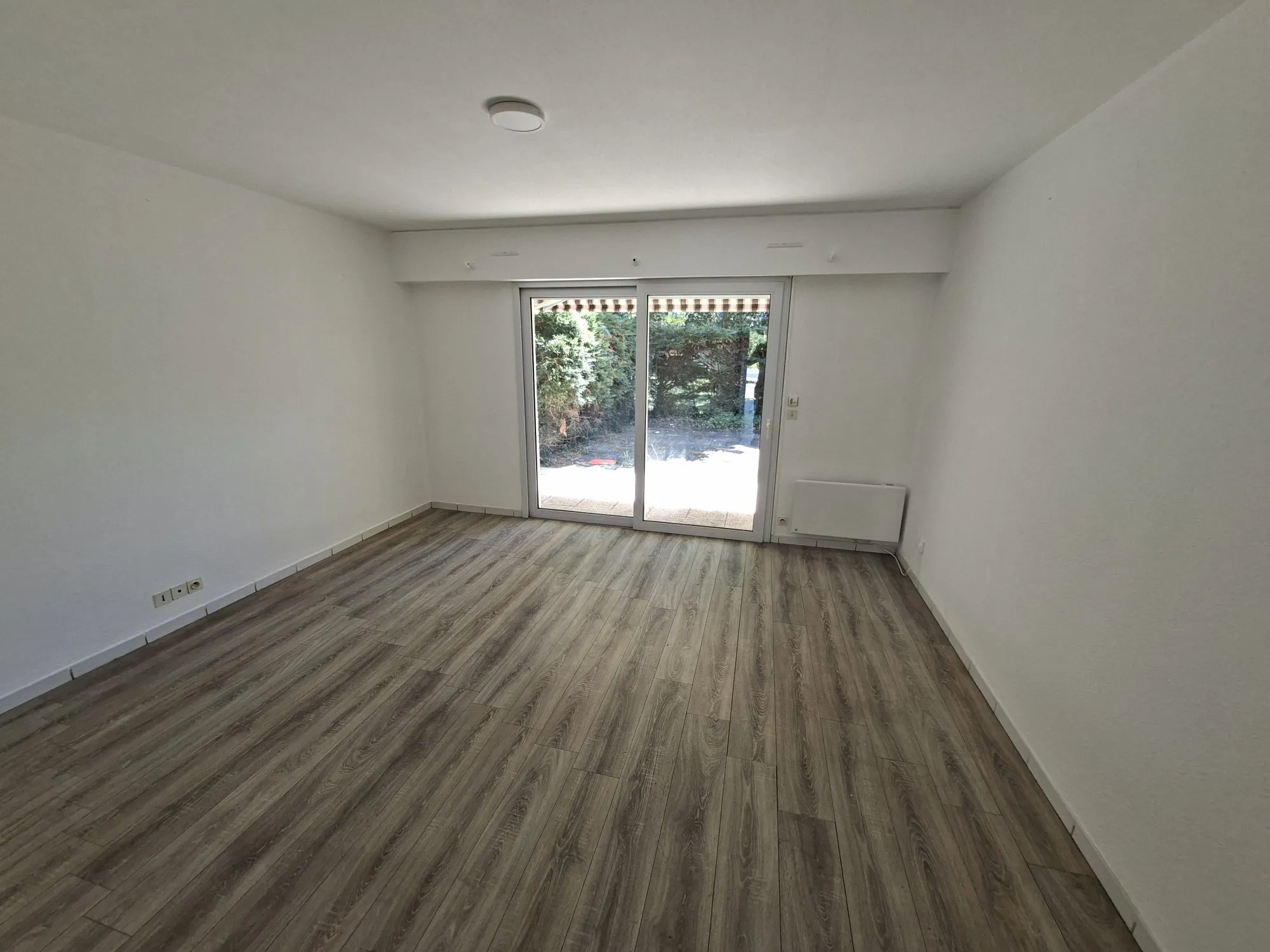 Appartement T2 avec jardin, parking et cellier à Andernos-les-Bains 