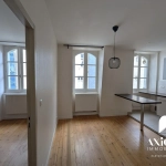 Appartement à vendre à Nantes - 33,60 m² rénové, place de la Bourse