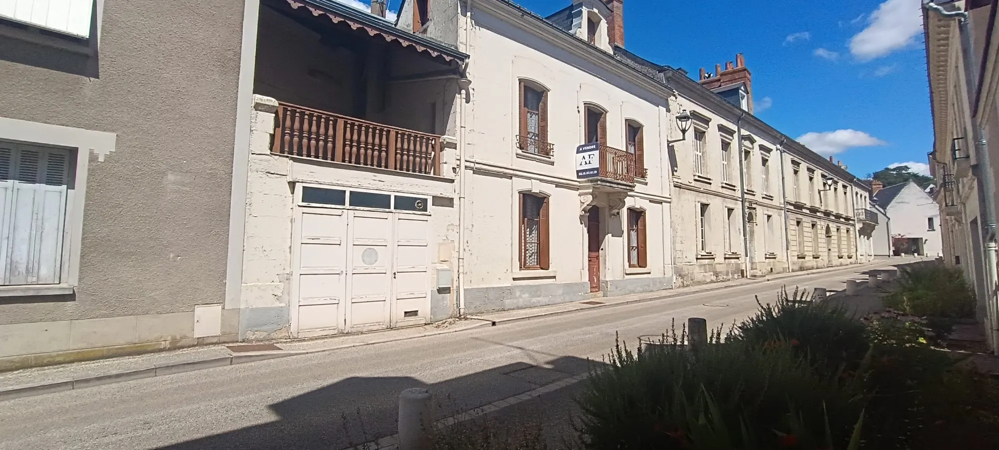 Maison à vendre à Luynes avec cachet et potentiel de rénovation 