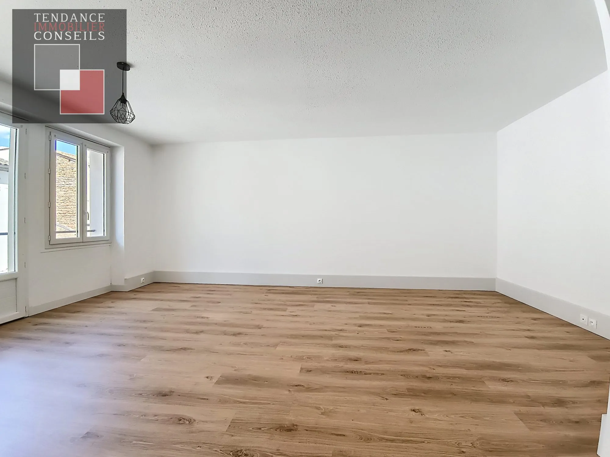 Appartement T3 lumineux à Mâcon avec cave et proximité écoles 
