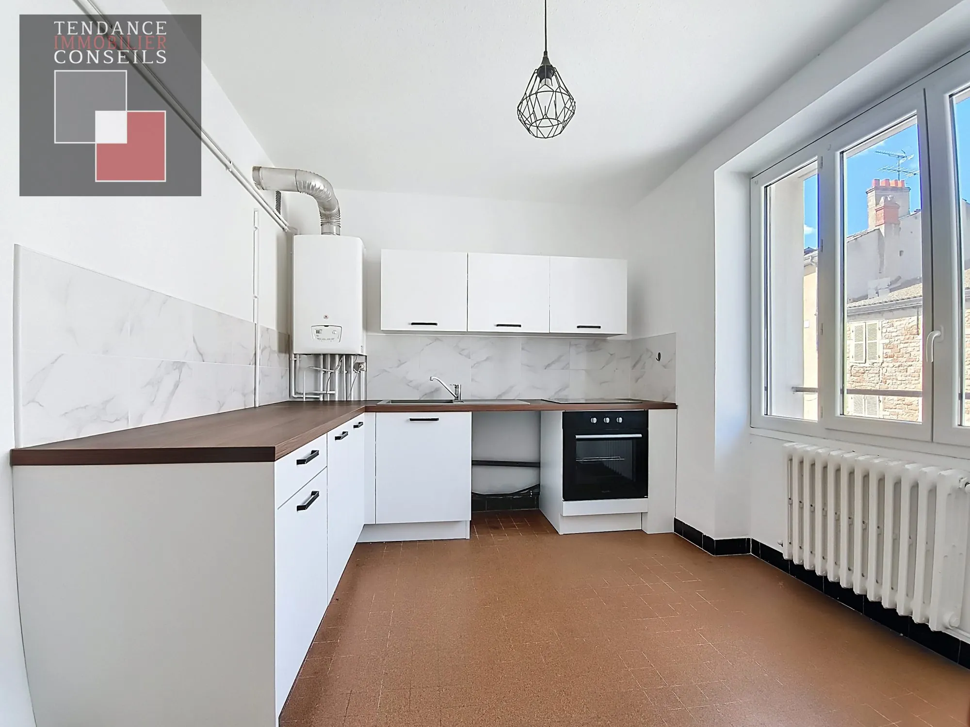 Appartement T3 lumineux à Mâcon avec cave et proximité écoles 