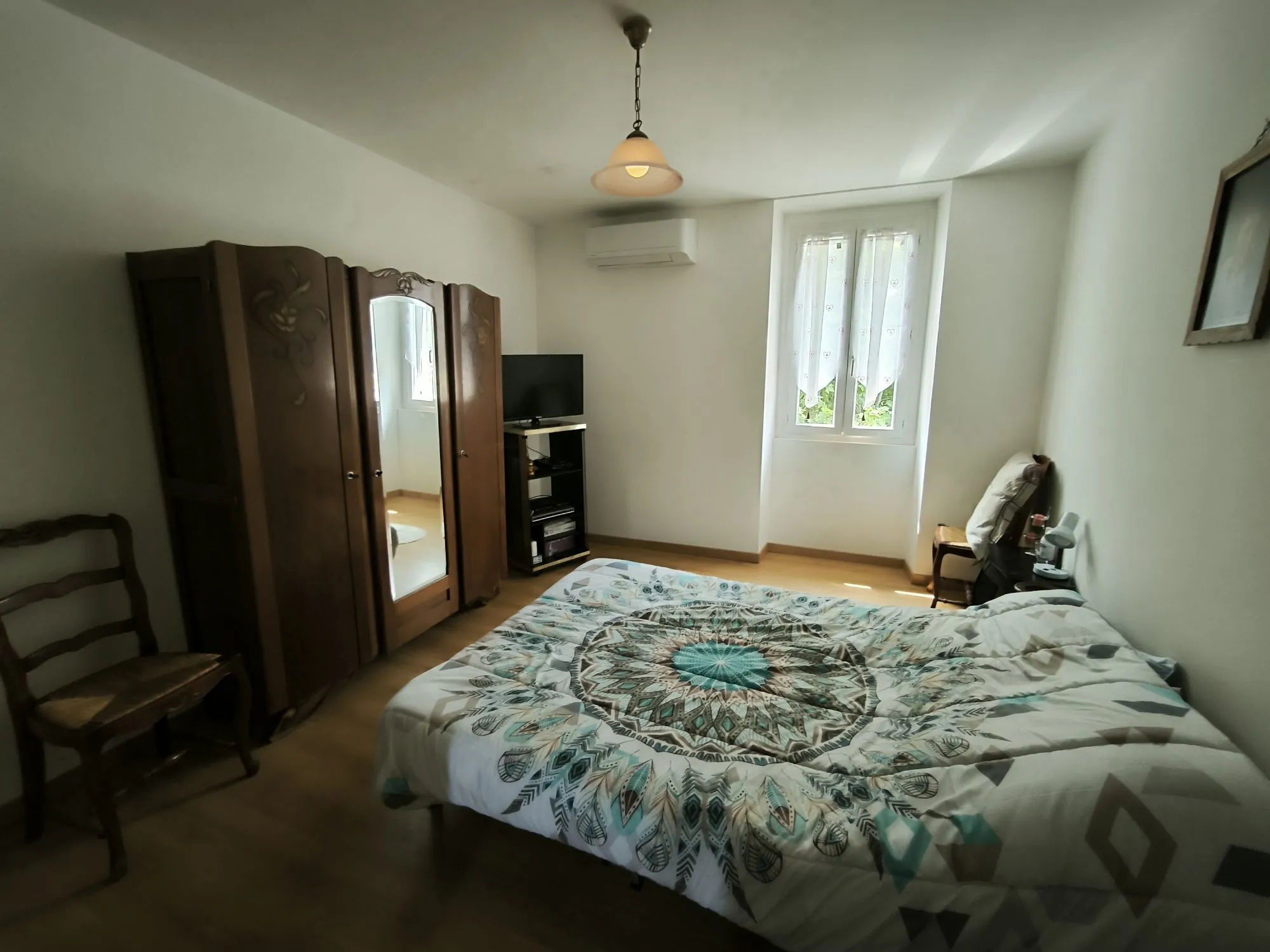 Belle maison en pierre de 86 m² avec jardin et dépendances à Saint-Christol-lès-Alès 