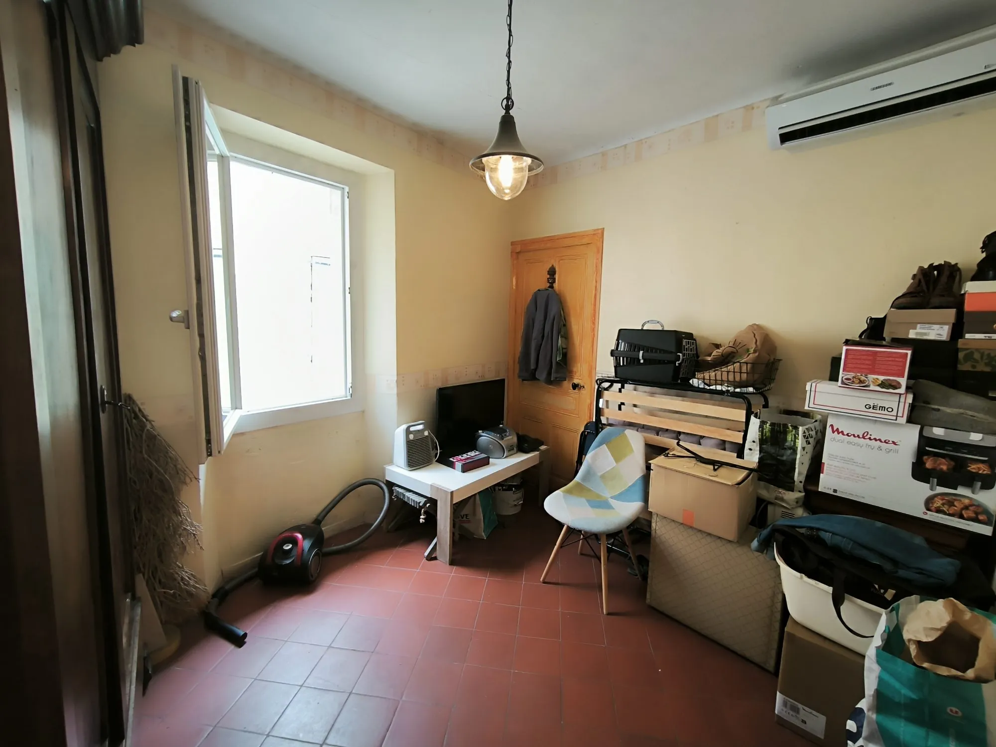 Belle maison en pierre de 86 m² avec jardin et dépendances à Saint-Christol-lès-Alès 
