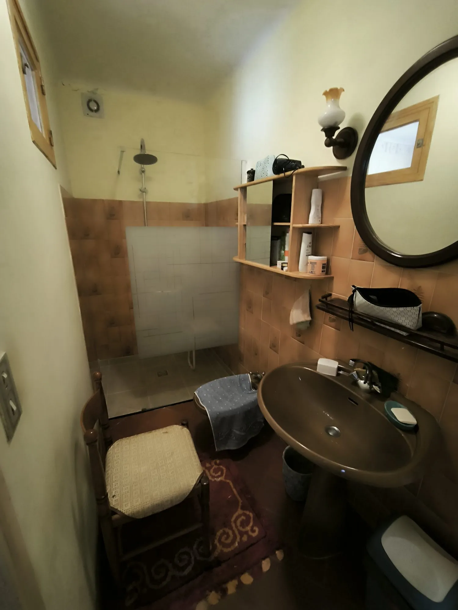 Belle maison en pierre de 86 m² avec jardin et dépendances à Saint-Christol-lès-Alès 