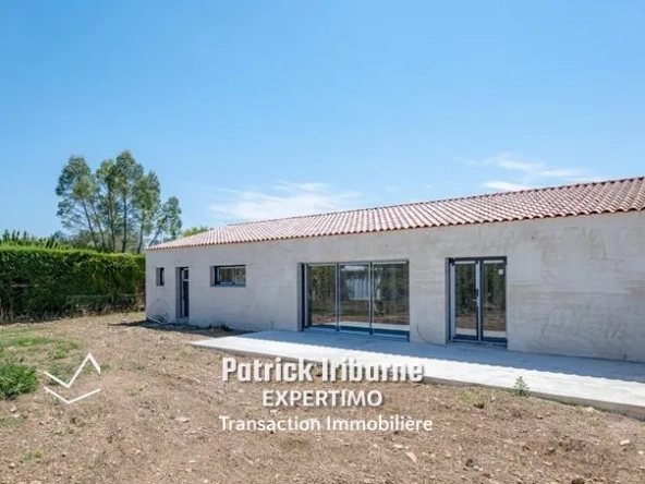 Maison neuve 4 chambres avec garage et jardin à Port-d'Envaux