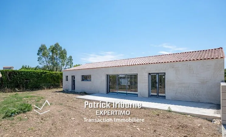 Maison neuve 4 chambres avec garage et jardin à Port-d'Envaux 