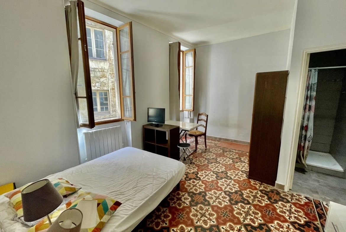 Appartement T2 idéalement situé au cœur d'Avignon, calme et lumineux 