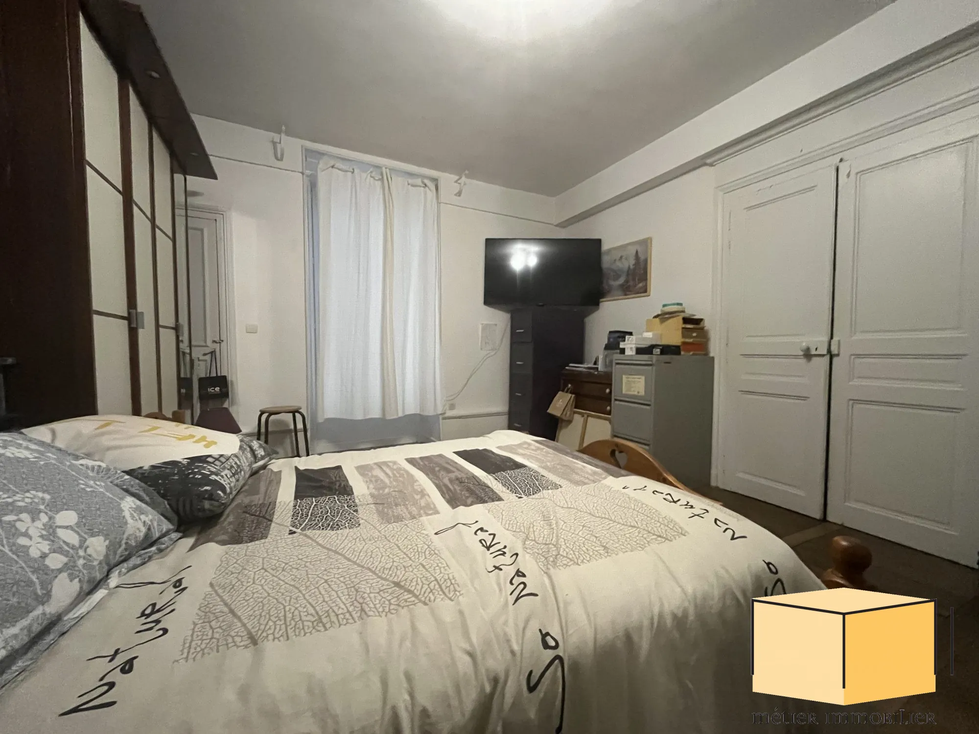 Bel appartement de 120 m² avec balcons en centre-ville de Belley 