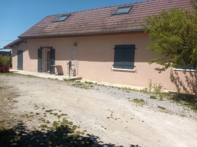 Maison de plain-pied à Desnes - 97 m² avec jardin et 4 chambres 