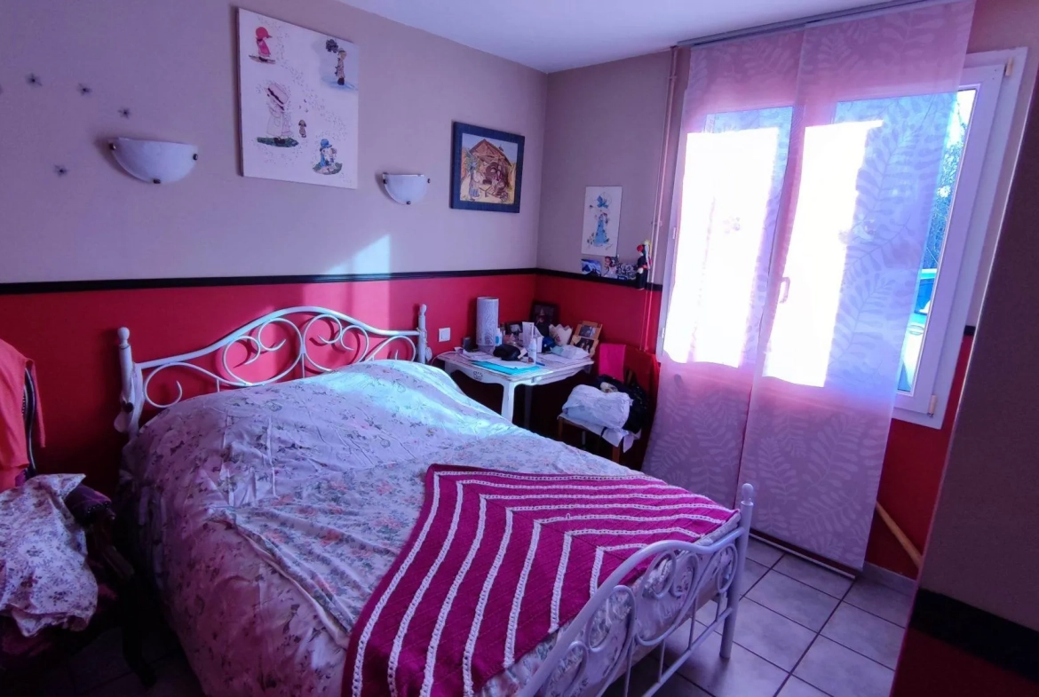 Maison de plain-pied à Desnes - 97 m² avec jardin et 4 chambres 