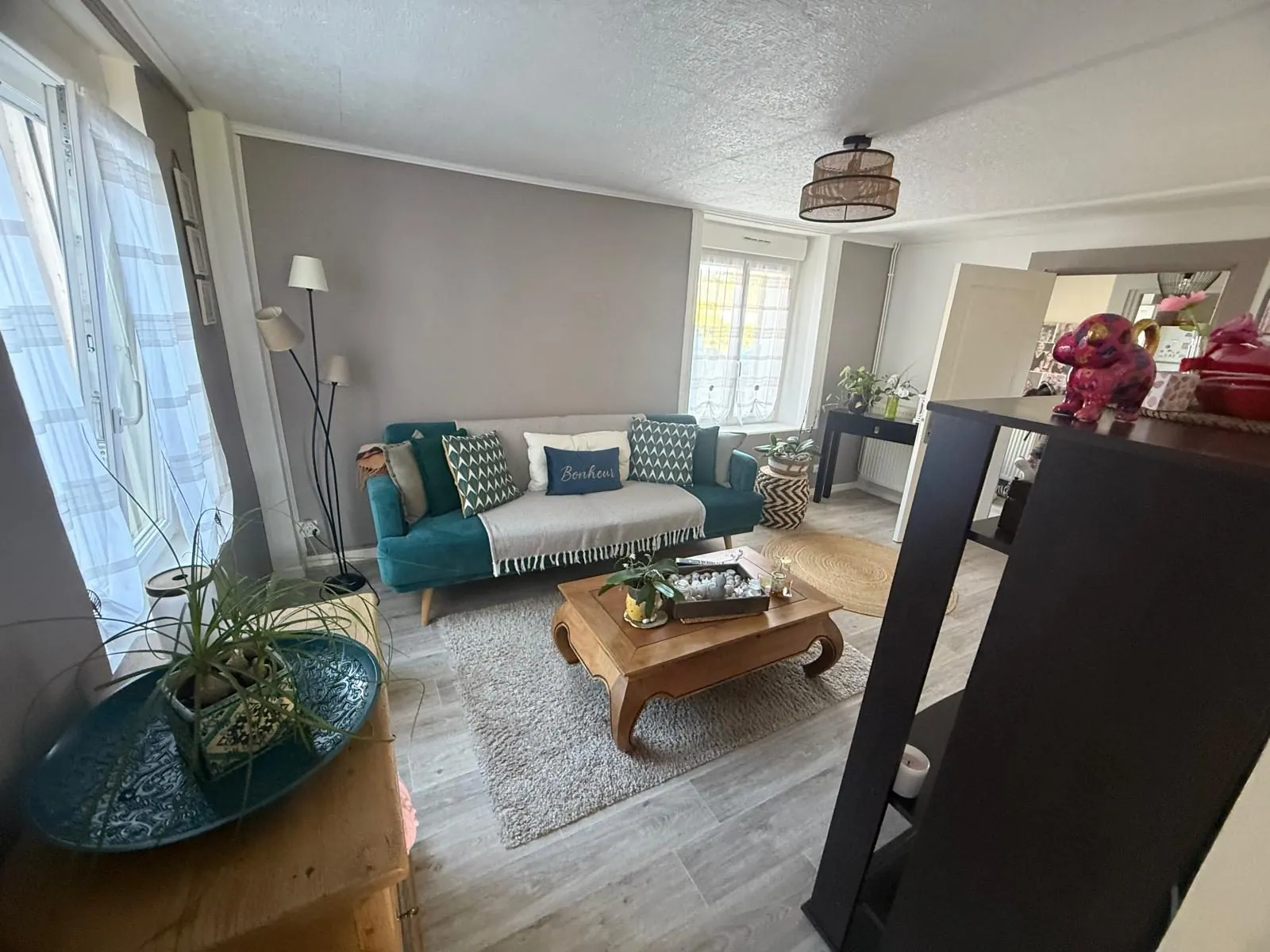 Maison mitoyenne à vendre à Bavans – 111 m², 2 appartements, terrain 12 ares 
