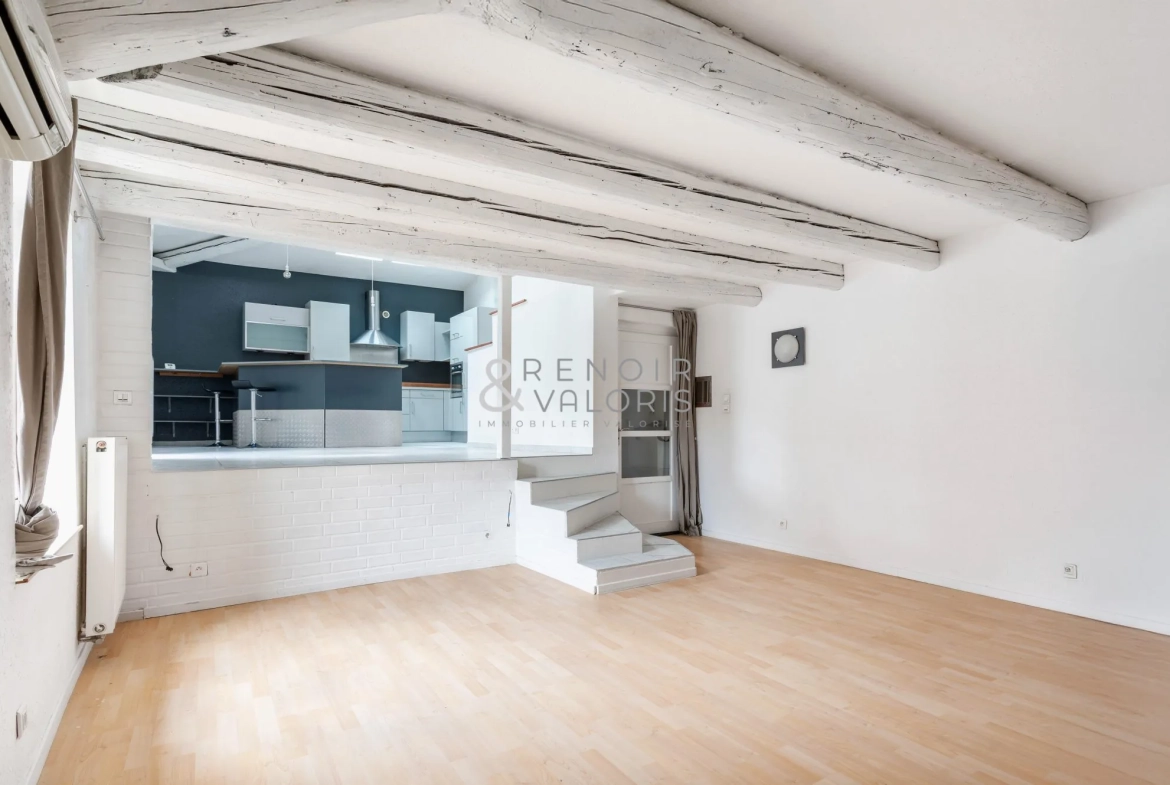 Appartement de 2 chambres à Nancy avec cave et luminosité optimale 