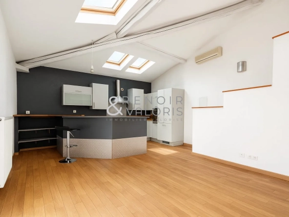 Appartement de 2 chambres à Nancy avec cave et luminosité optimale