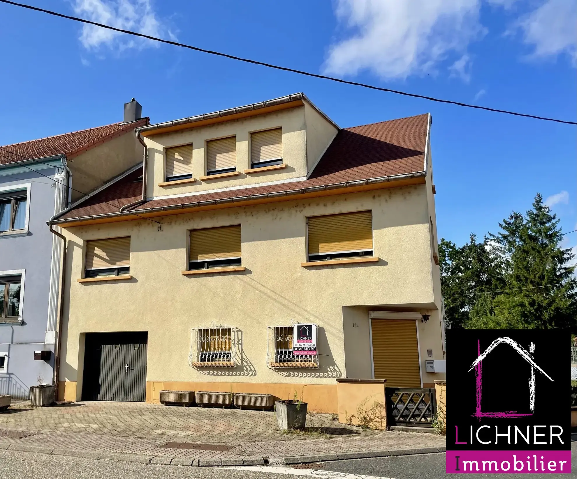 Maison mitoyenne à Grosbliederstroff de 100 m² avec garage et 2 chambres 