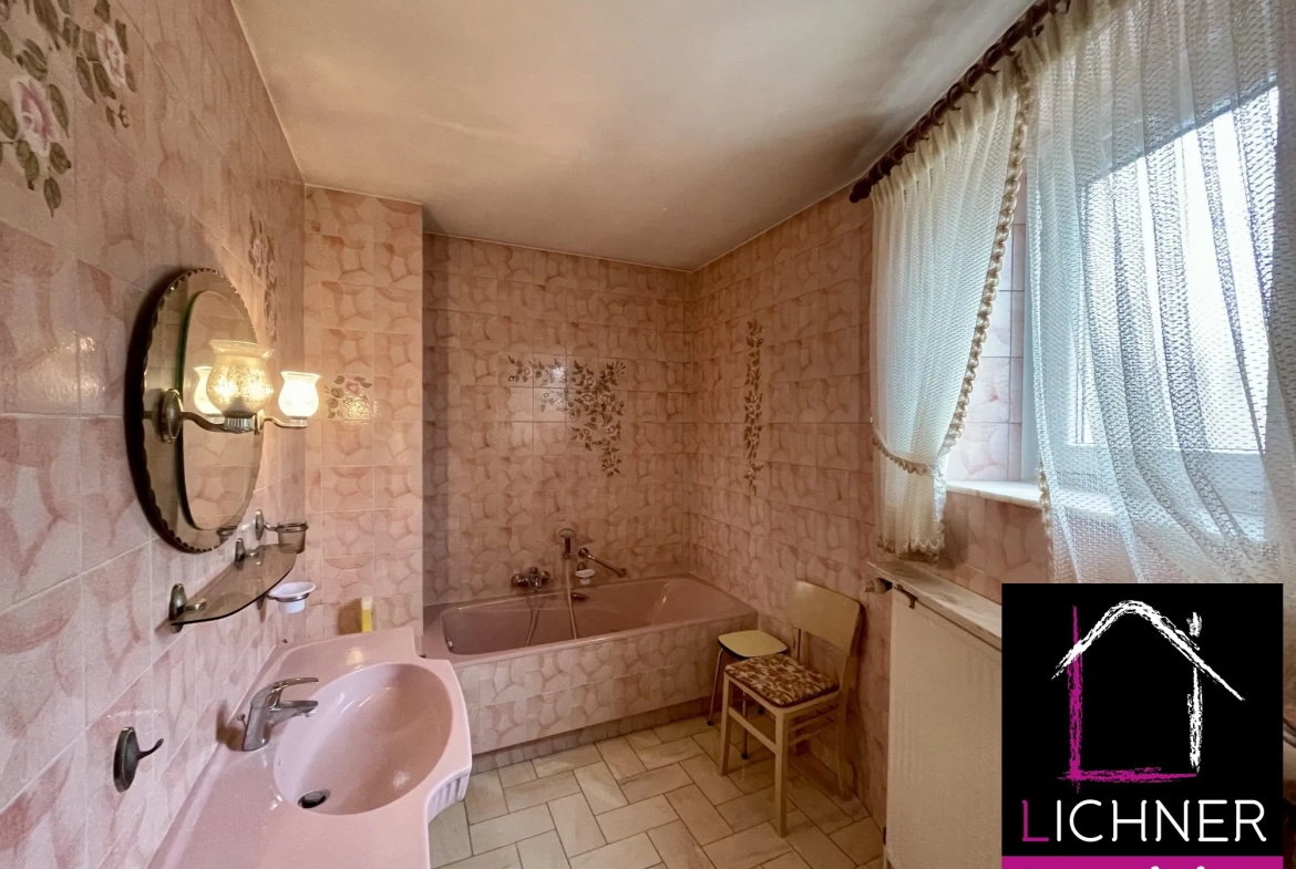Maison mitoyenne à Grosbliederstroff de 100 m² avec garage et 2 chambres 