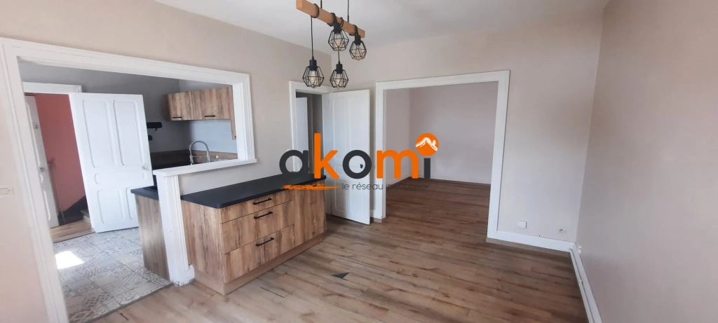 Maison de 90 m² avec 3 chambres et garage à Saint-Dié-des-Vosges