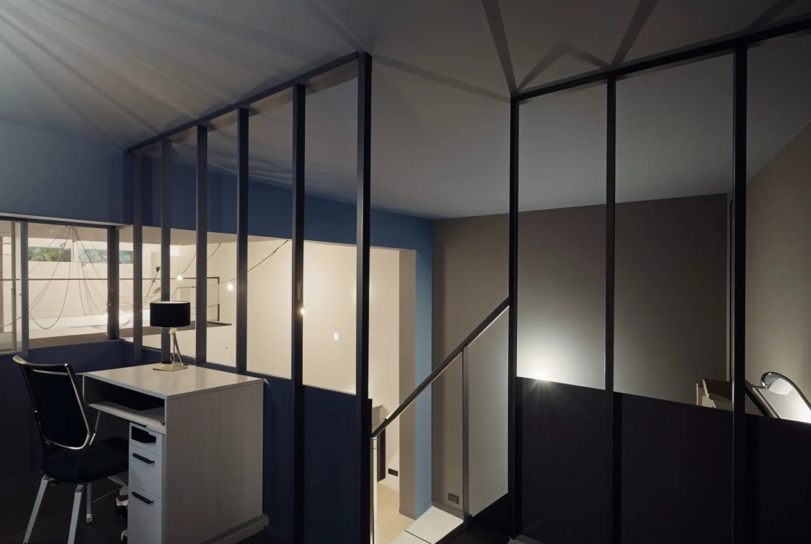 Loft avec entrée indépendante au cœur de Belfort, idéal pour résidence ou activité 
