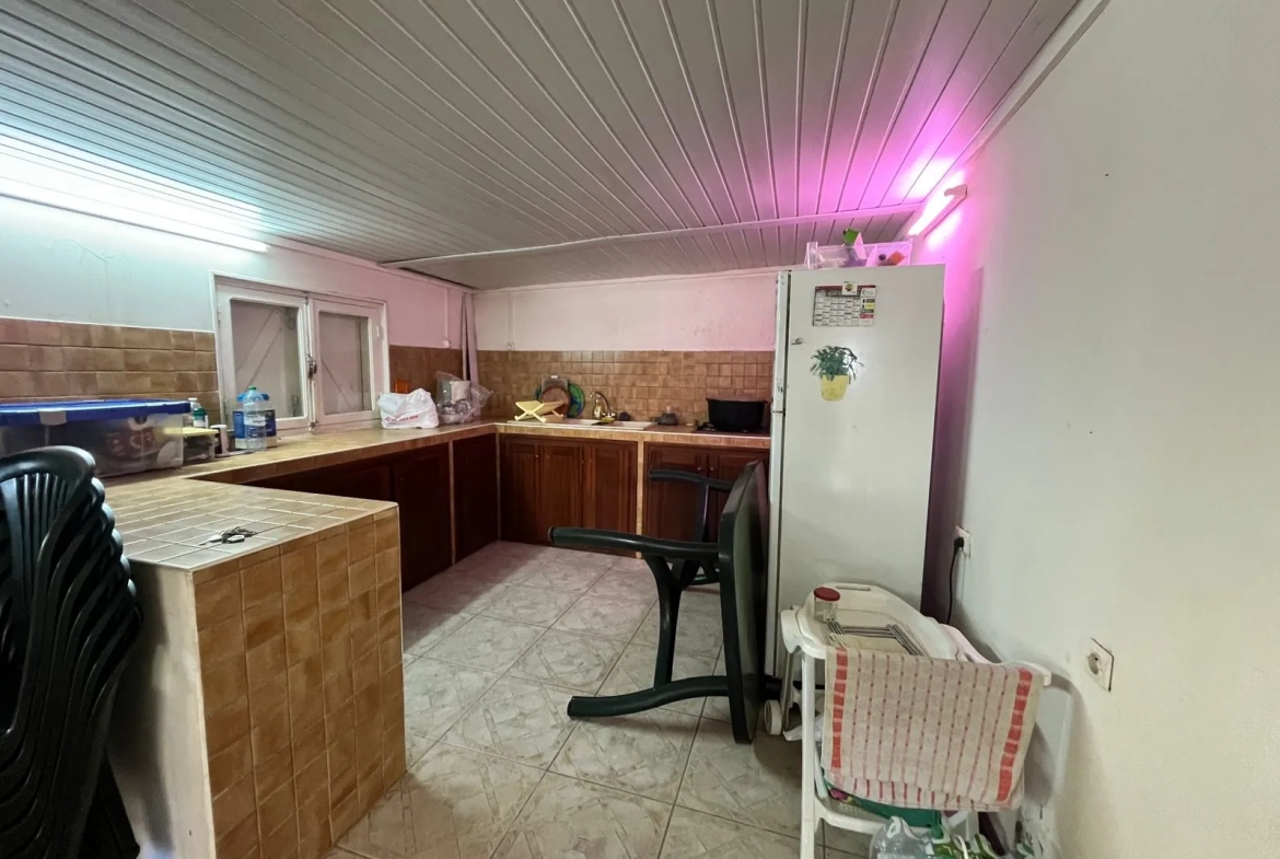 Maison F4/5 avec jardin et dépendance à La Plaine des Palmistes 
