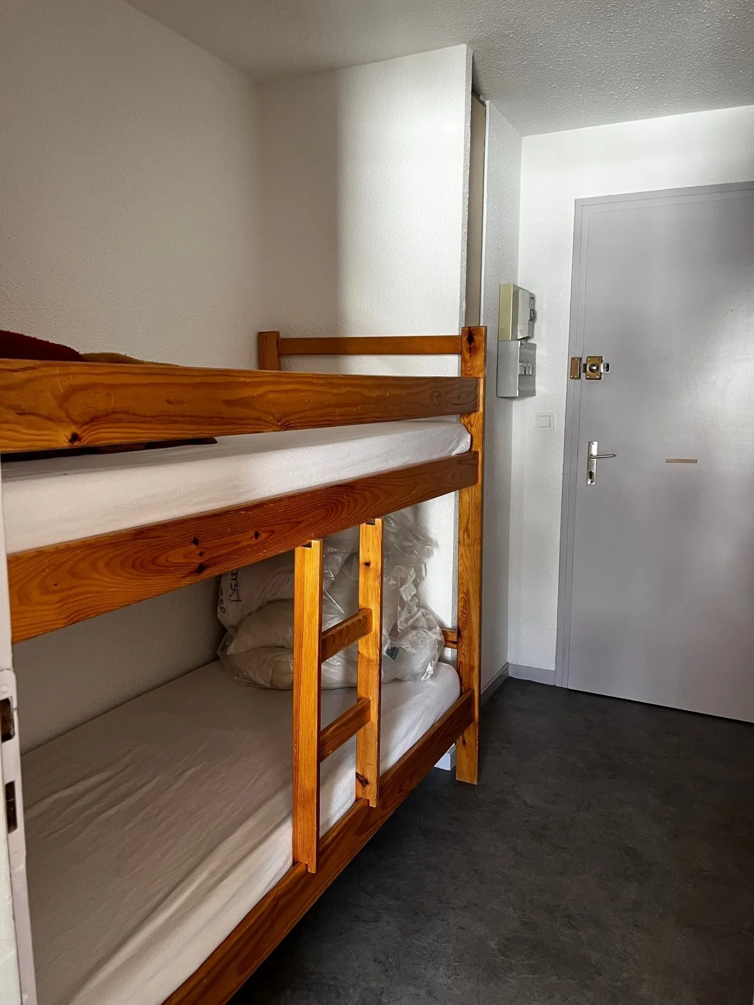 entrée Appartement duplex meublé avec balcon au Col de Rousset 