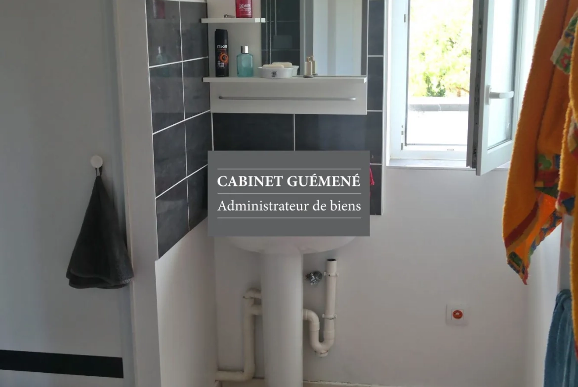 Appartement à Vendre à La Chapelle-sur-Erdre avec Terrasse et Parking 