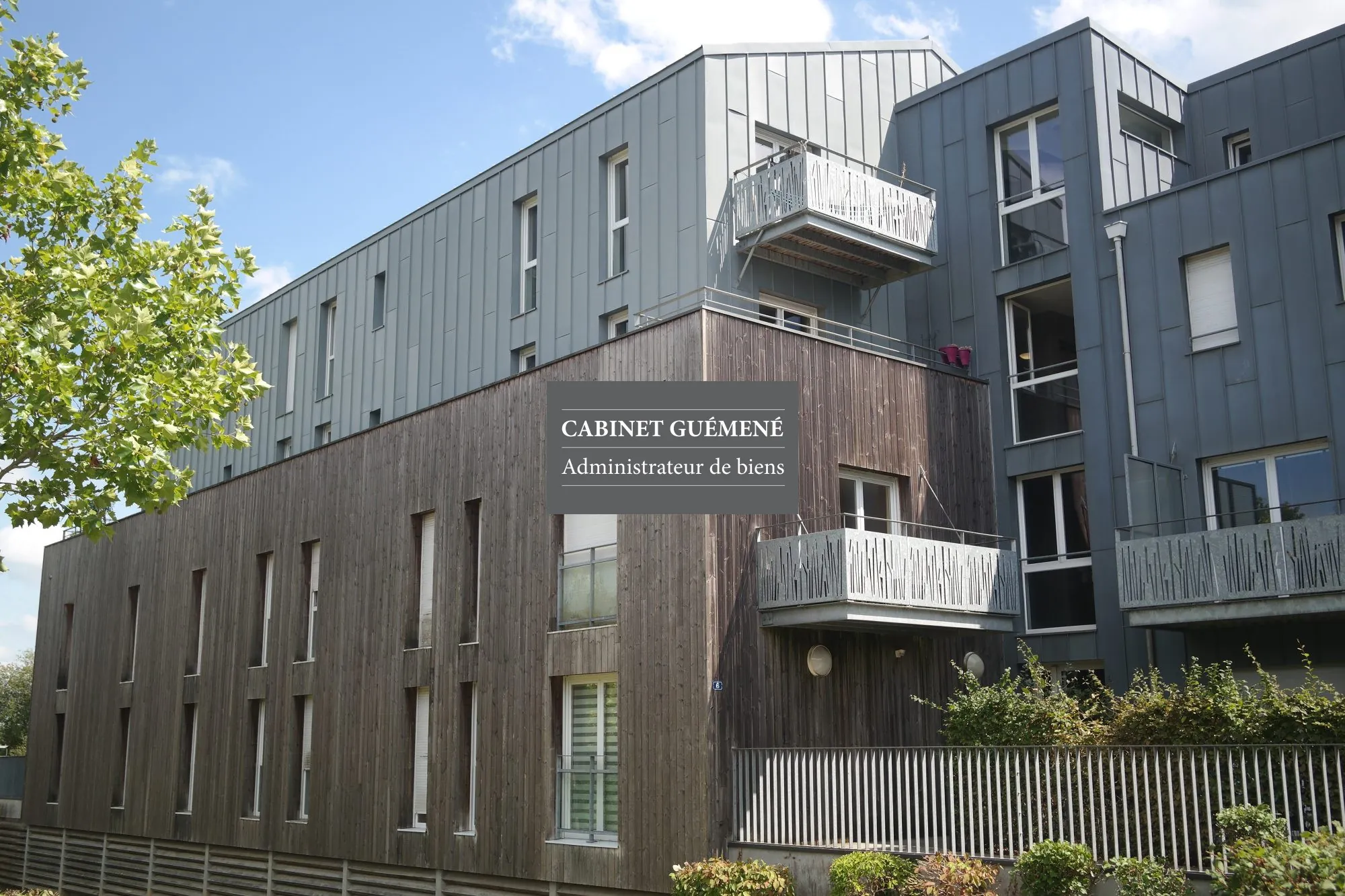 Appartement à Vendre à La Chapelle-sur-Erdre avec Terrasse et Parking 