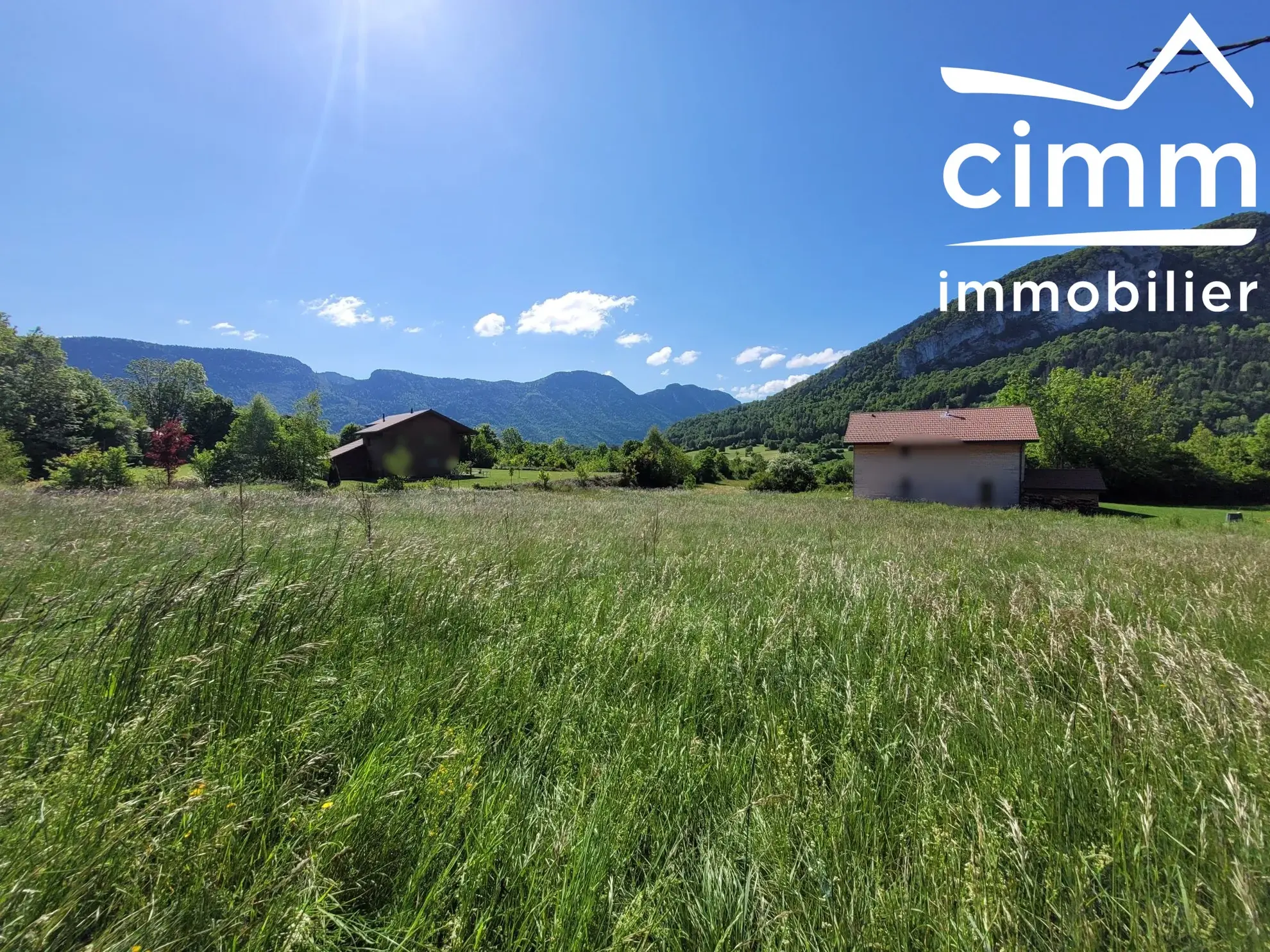 Terrain constructible à La Chapelle-en-Vercors avec vue exceptionnelle 