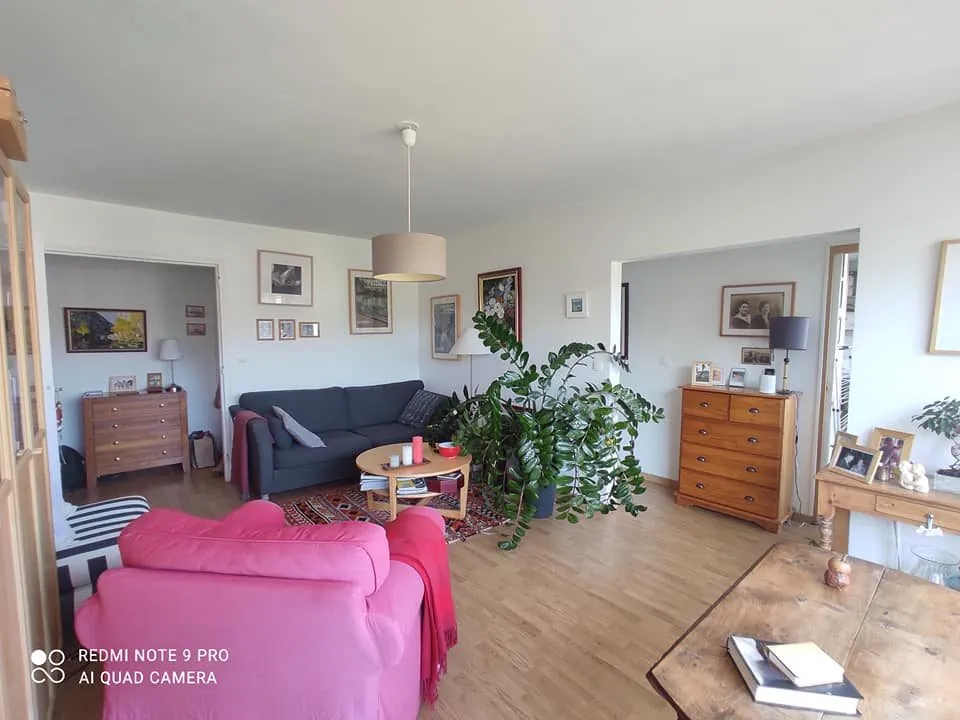 Appartement 3 pièces avec balcon et cave à Brunoy, résidence avec ascenseur 