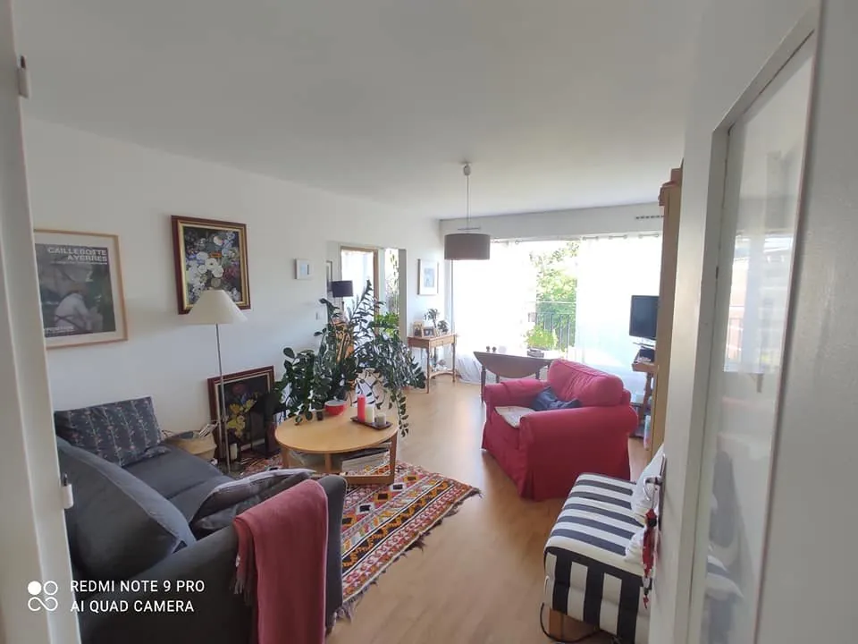 Appartement 3 pièces avec balcon et cave à Brunoy, résidence avec ascenseur 