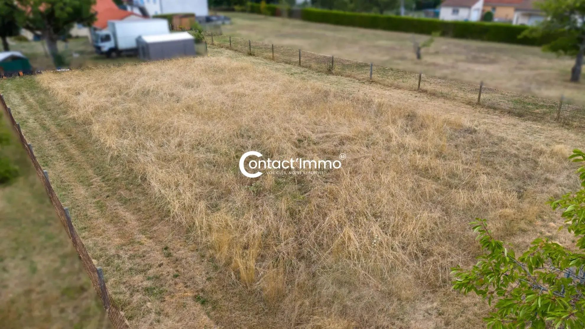 Terrain constructible de 1125 m² à Lezoux – Opportunité à saisir 