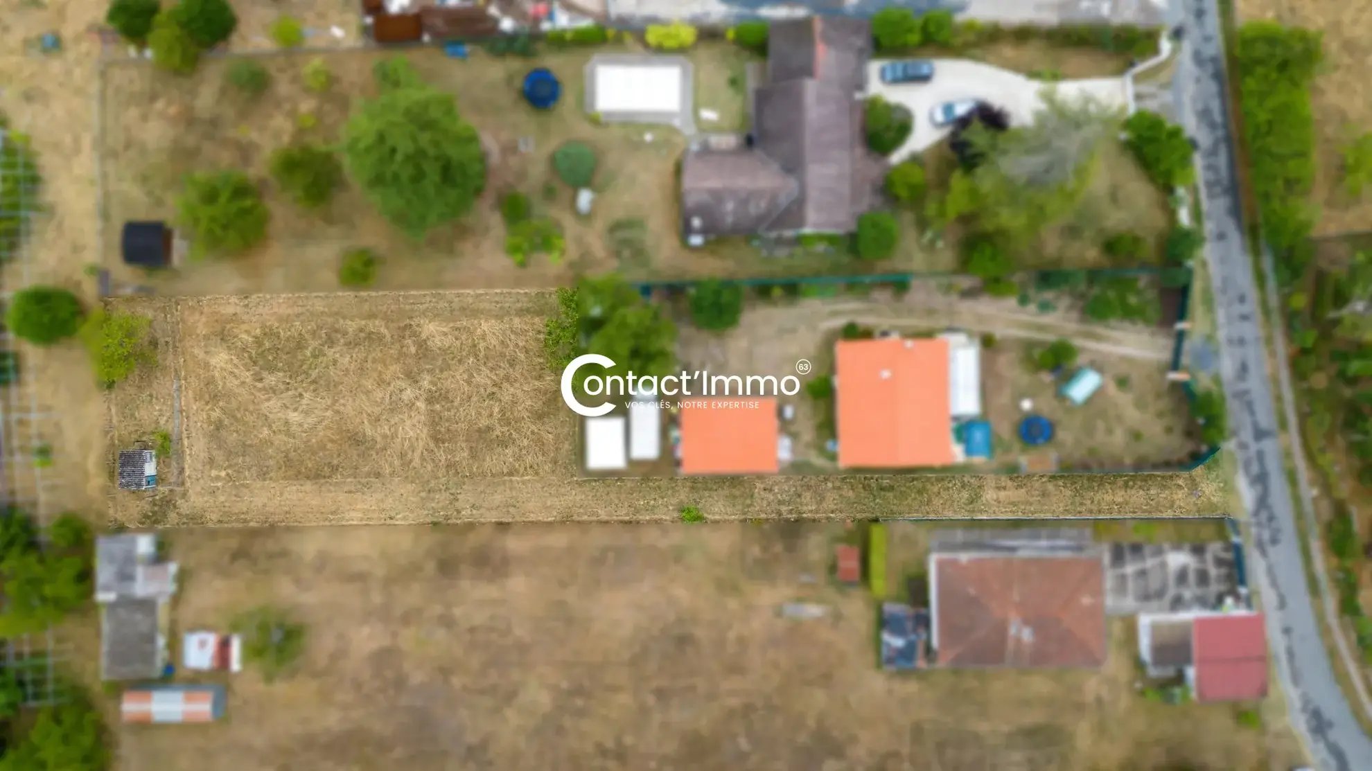 Terrain constructible de 1125 m² à Lezoux – Opportunité à saisir 