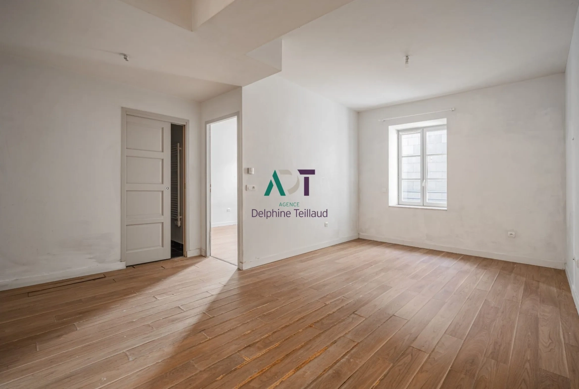 Appartement T2 à vendre à Grenoble - rue Saint-Laurent, proche commodités 