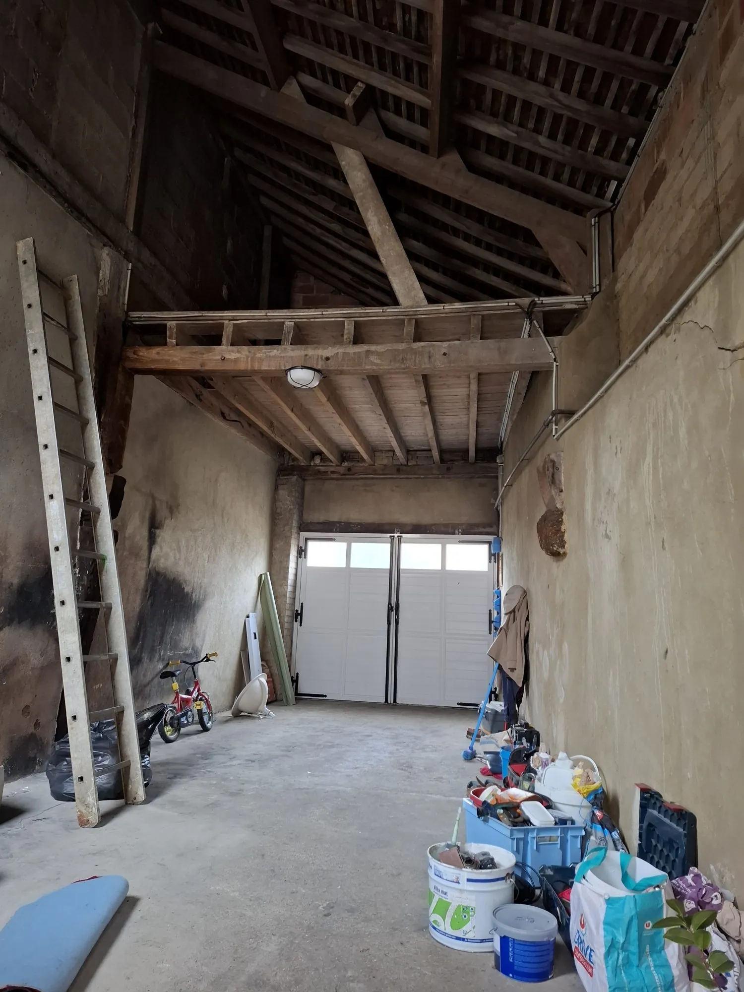 Maison de village à rénover avec dépendance à Beaumont-sur-Sarthe 