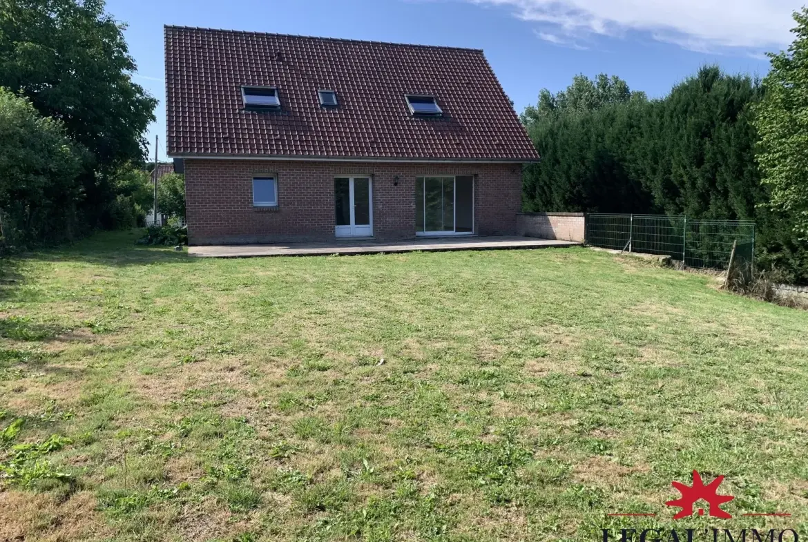 Maison individuelle avec grand terrain et sous-sol à Mézerolles - 5 chambres 