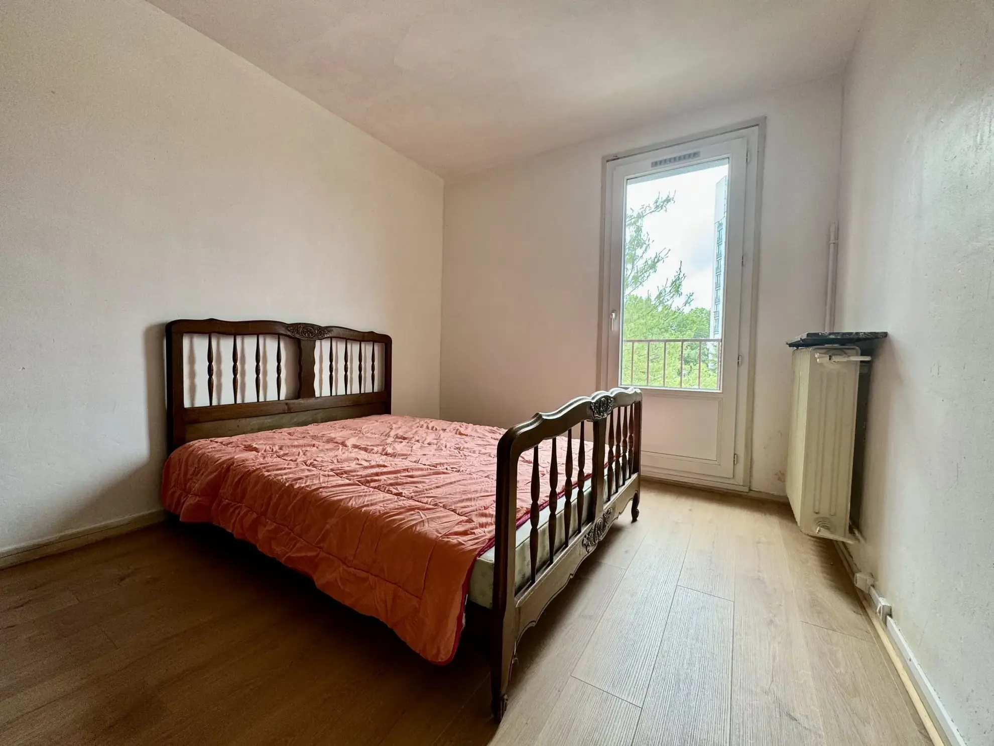 Appartement 3 pièces lumineux à Chelles avec balcon et cave 