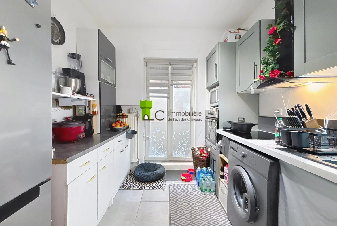 Appartement 3 pièces à Bischheim avec cour privative – Bon investissement 