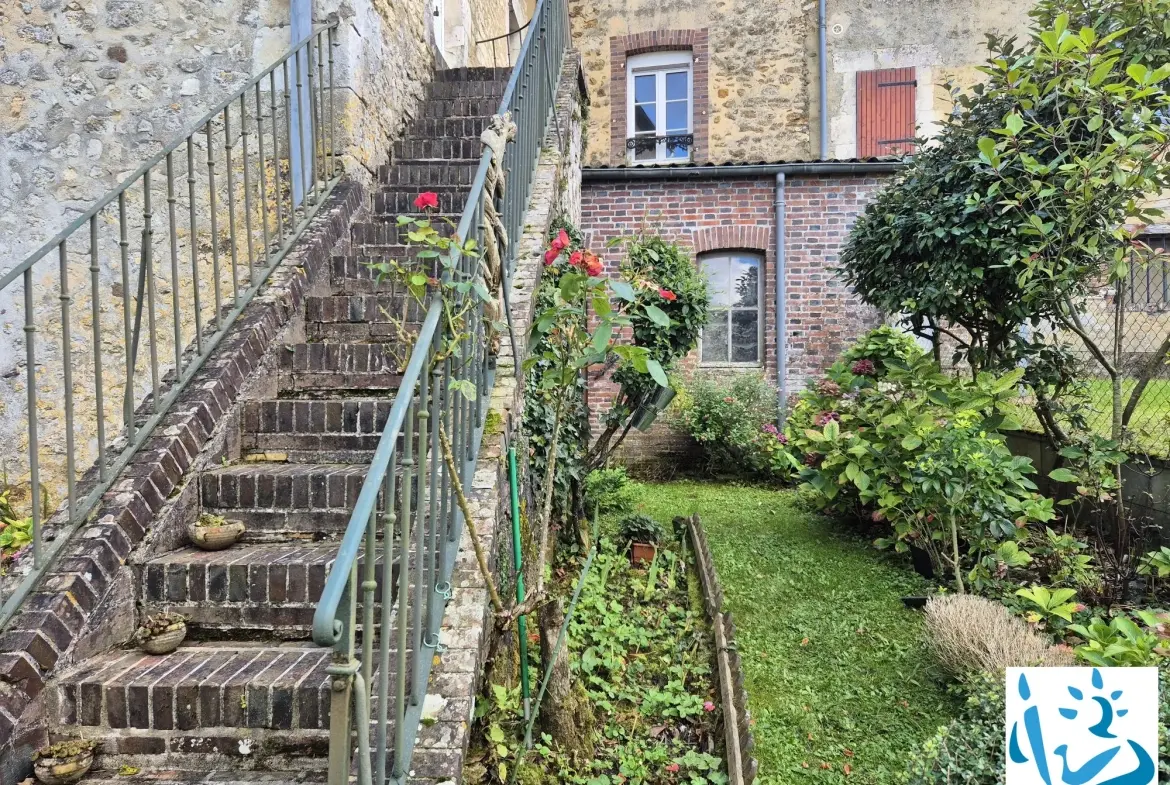 Immeuble résidentiel à vendre à Mortagne au Perche - Proximité centre-ville 