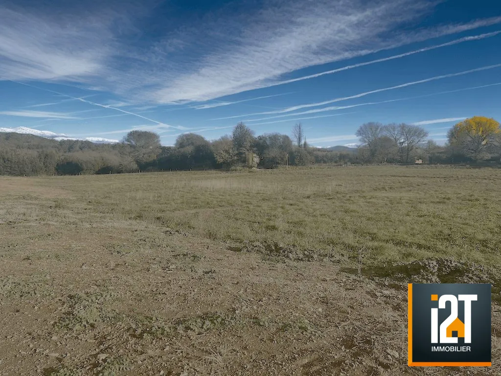 Terrains constructibles à vendre à Aigaliers près d'Uzès - Vue sur les collines 