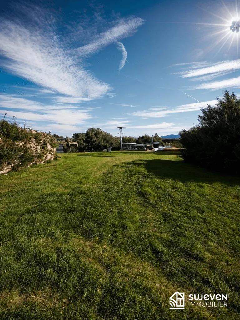 Terrain constructible à vendre au Lherm de 916 m², emplacement privilégié 