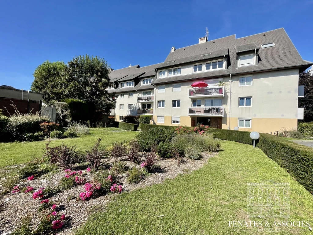 Appartement duplex T2 avec parking proche du Jardin des Plantes de Rouen
