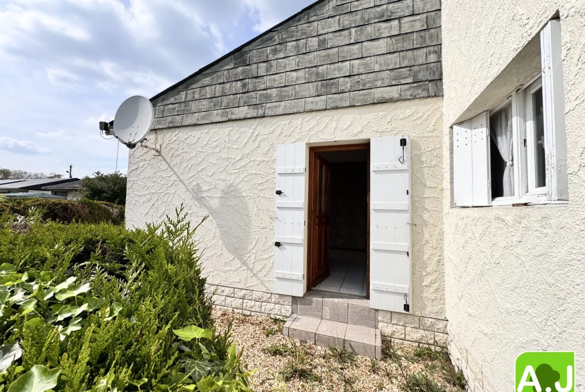 Maison plain-pied 2 chambres à Ézy-sur-Eure – 84 m², garage et terrain clos 